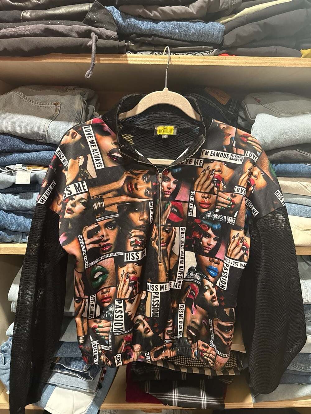 Love, Highlight Graphic Print Mesh Half-Zip Jacket Size S